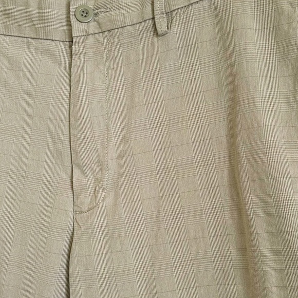 GAP Relaxed Fit Khakis - Picture 7 of 13